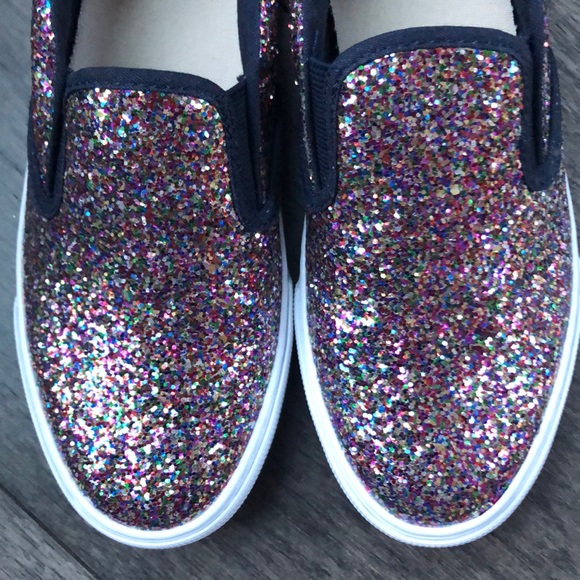 💖 HP 7/17 💖Gap sneakers girl’s shoes - Picture 4 of 5